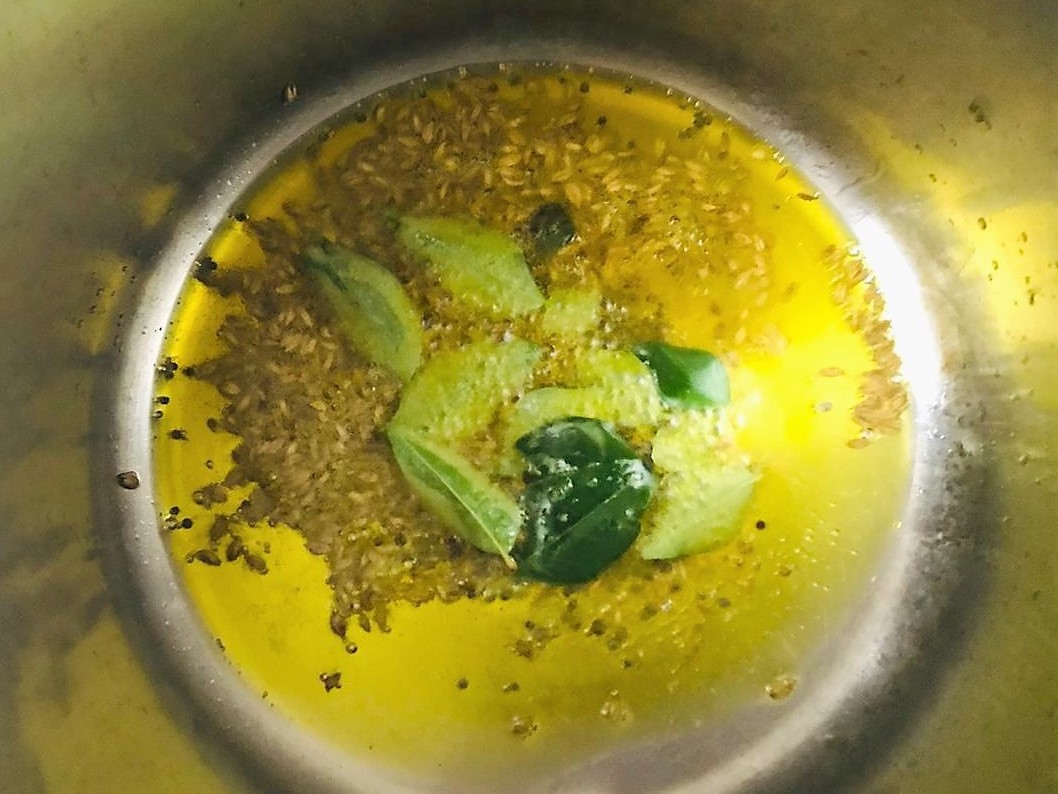 Khatta Meetha Bataka nu Shaak Recipe