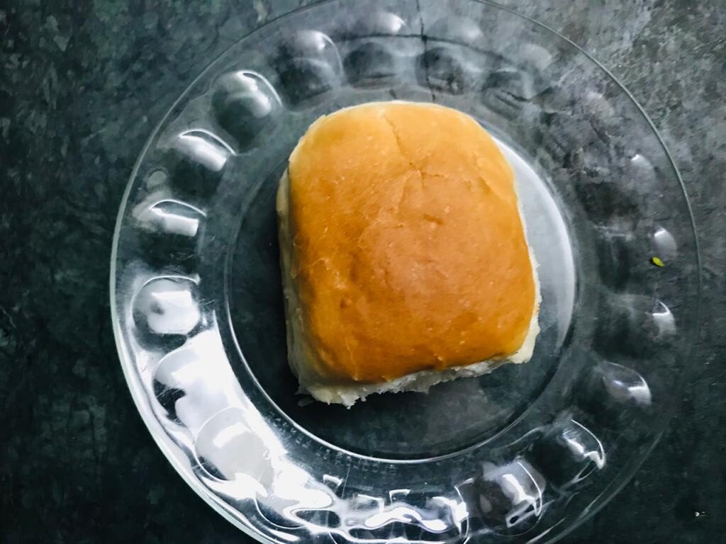 Mumbai Vada Pav Recipe