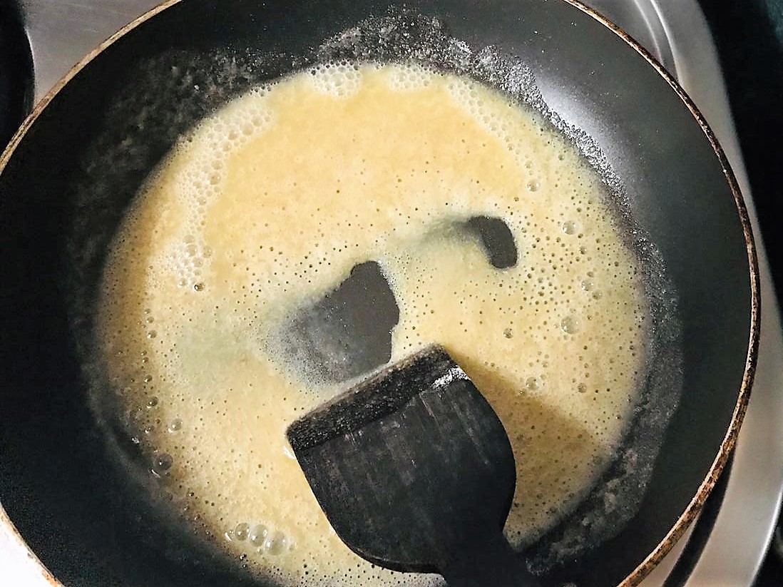 Instant Badam Halwa / Almond Pudding Recipe