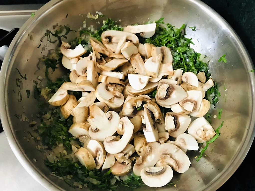 Strawberry Rasgulla Pudding Recipe