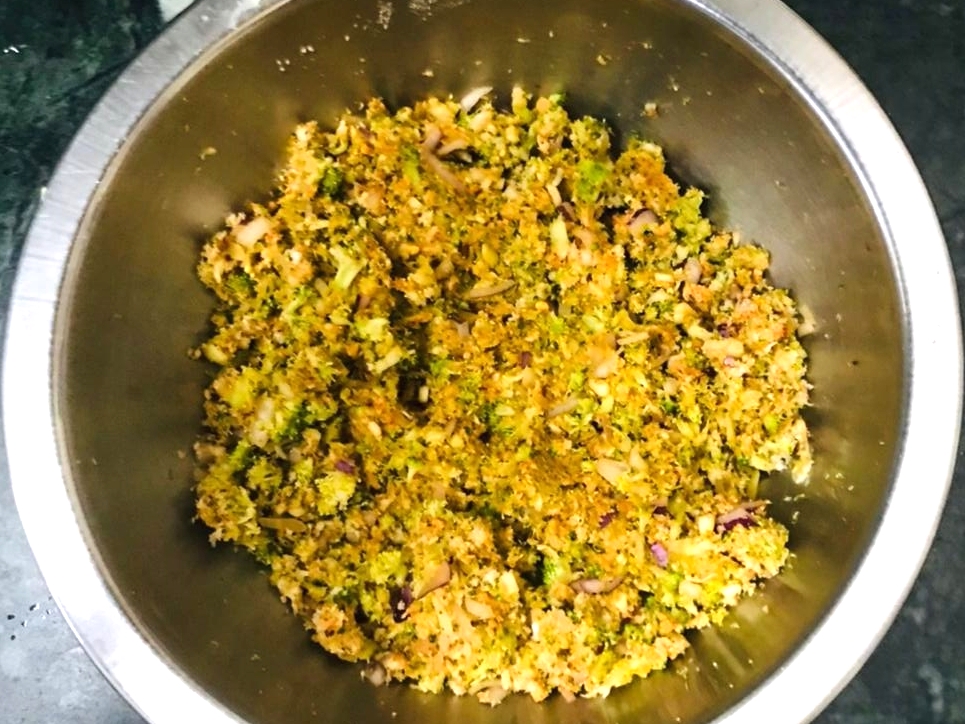 Broccoli Cheddar Fritters Recipe