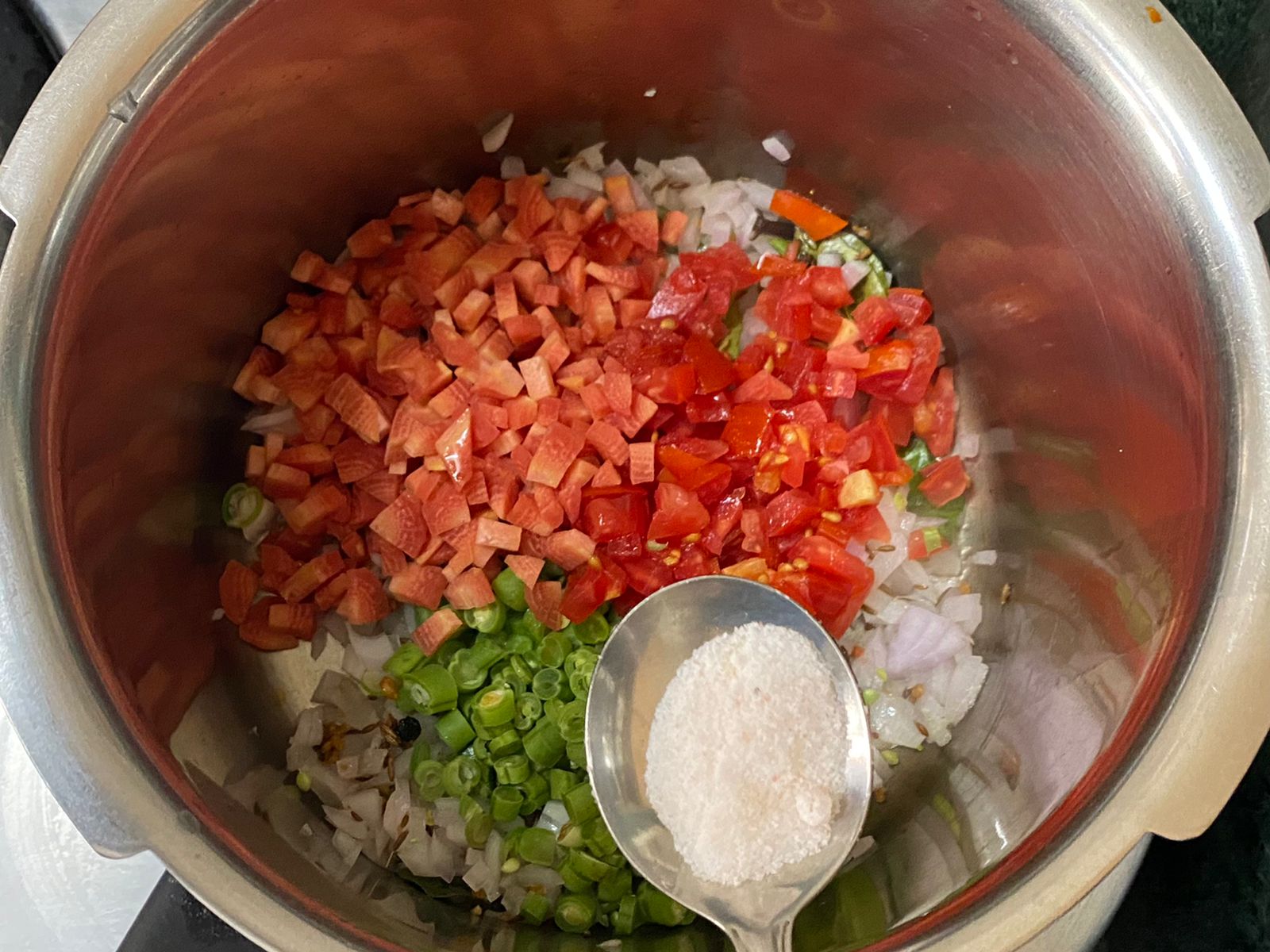 Quinoa Khichdi Recipe