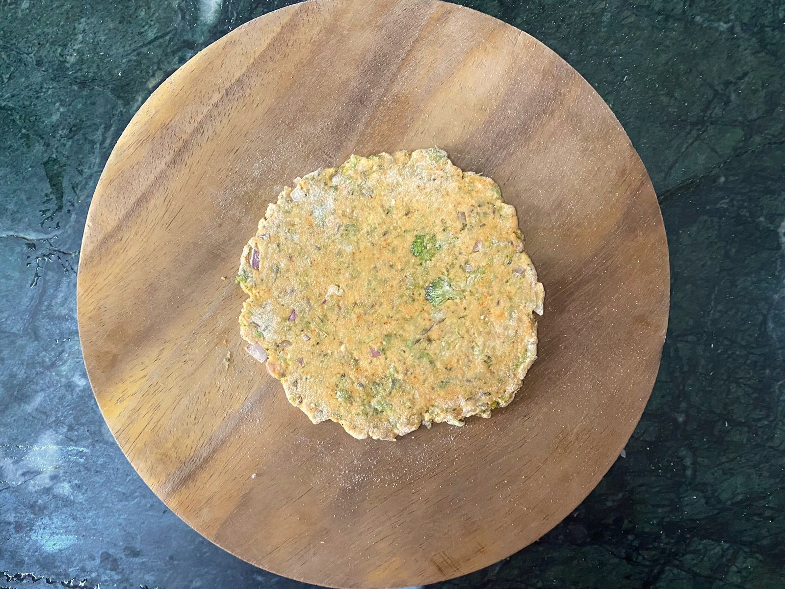 Broccoli Paneer Paratha