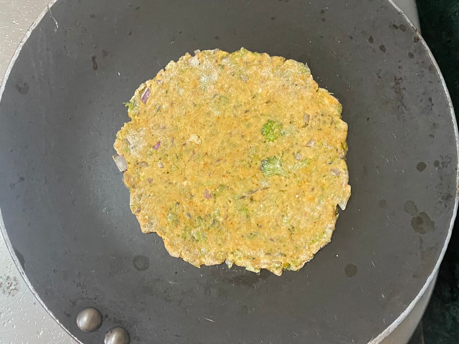 Broccoli Paneer Paratha