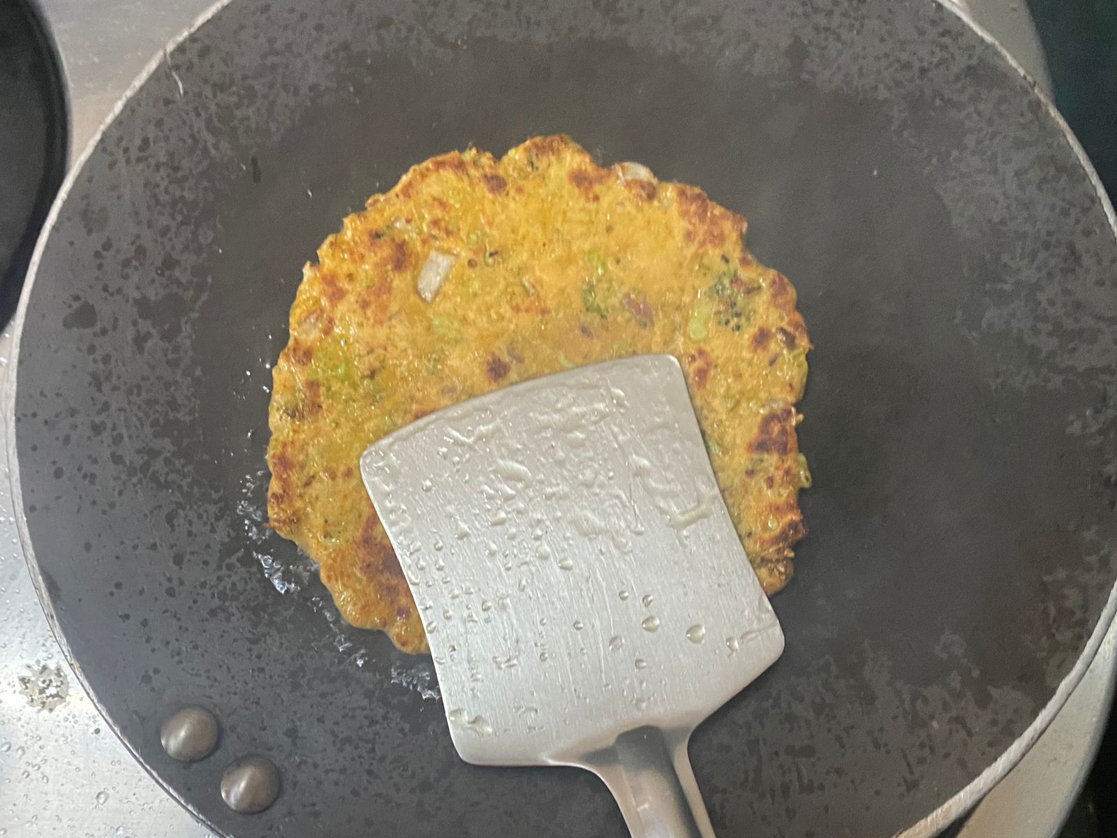 Broccoli Paneer Paratha