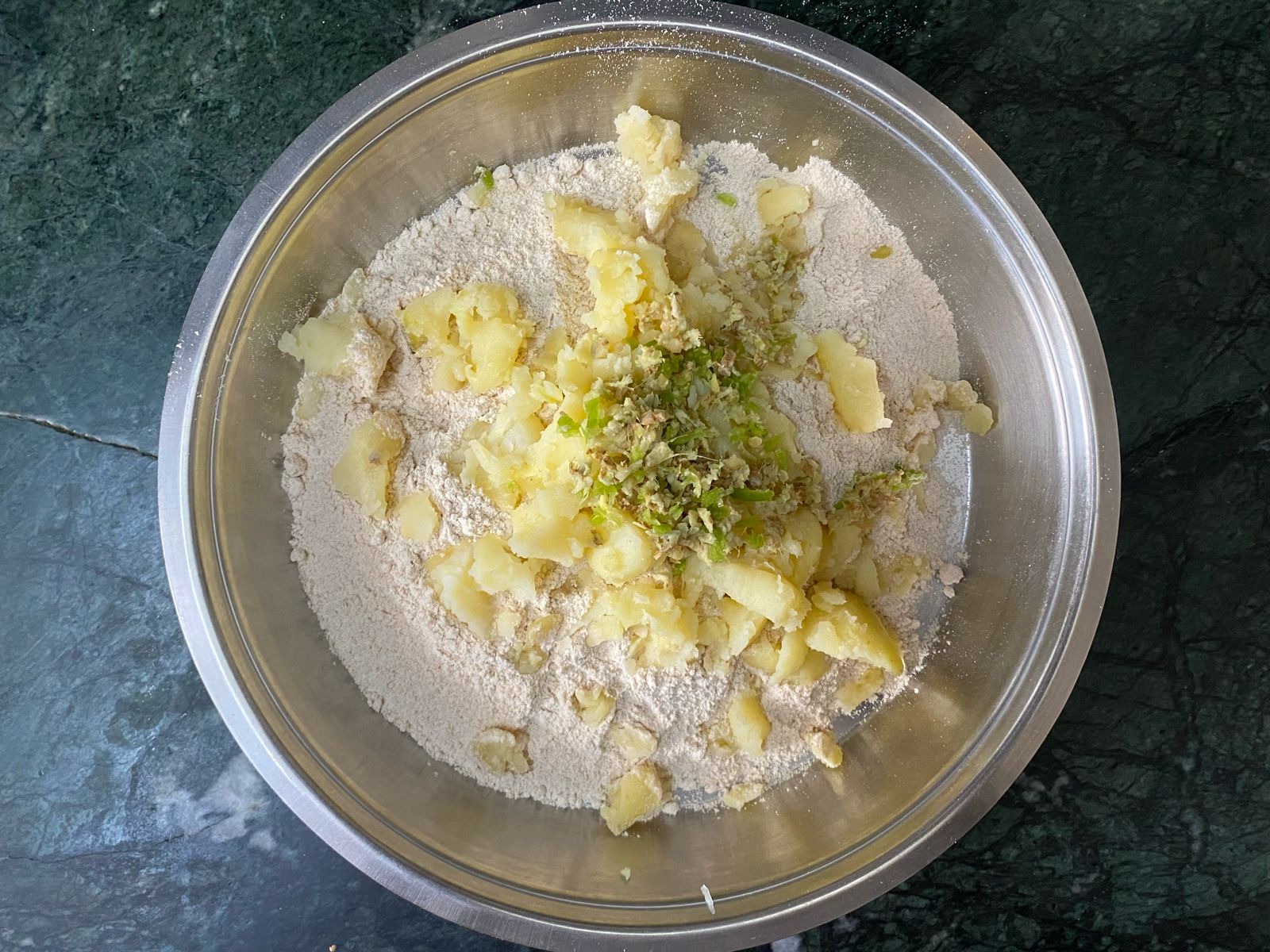 Ragpira paneer Paratha