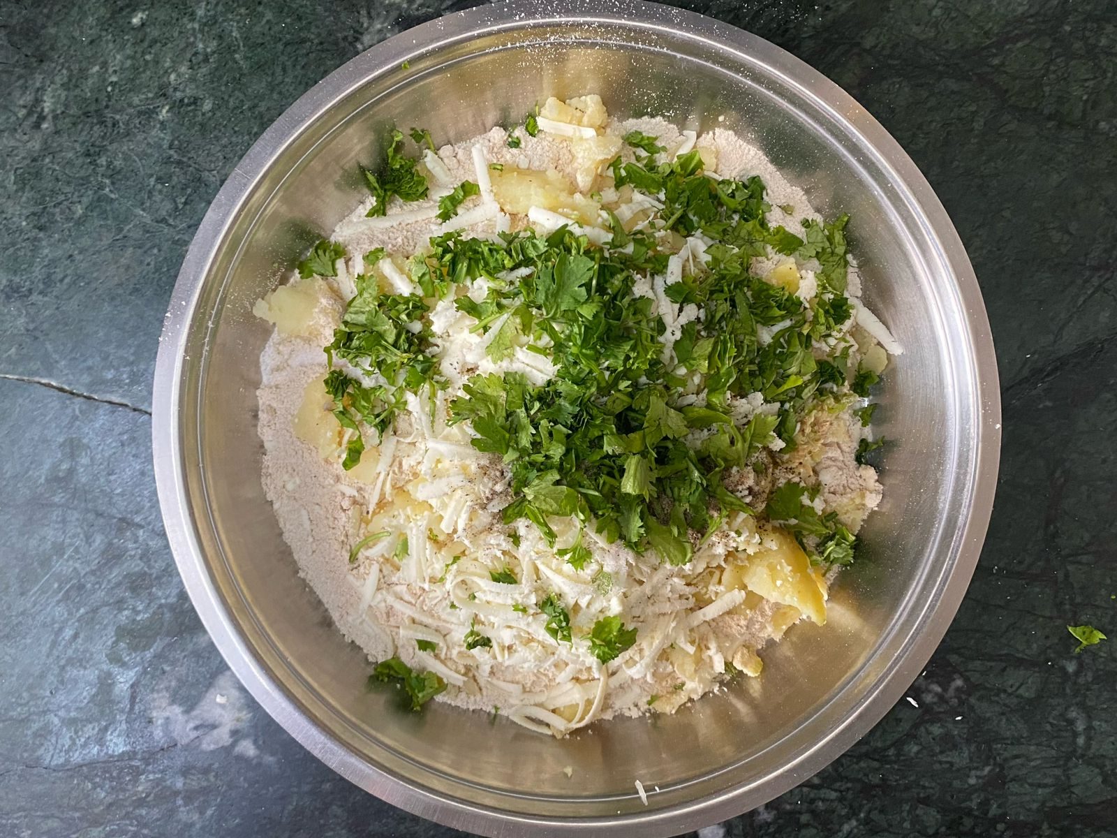 Ragpira paneer Paratha