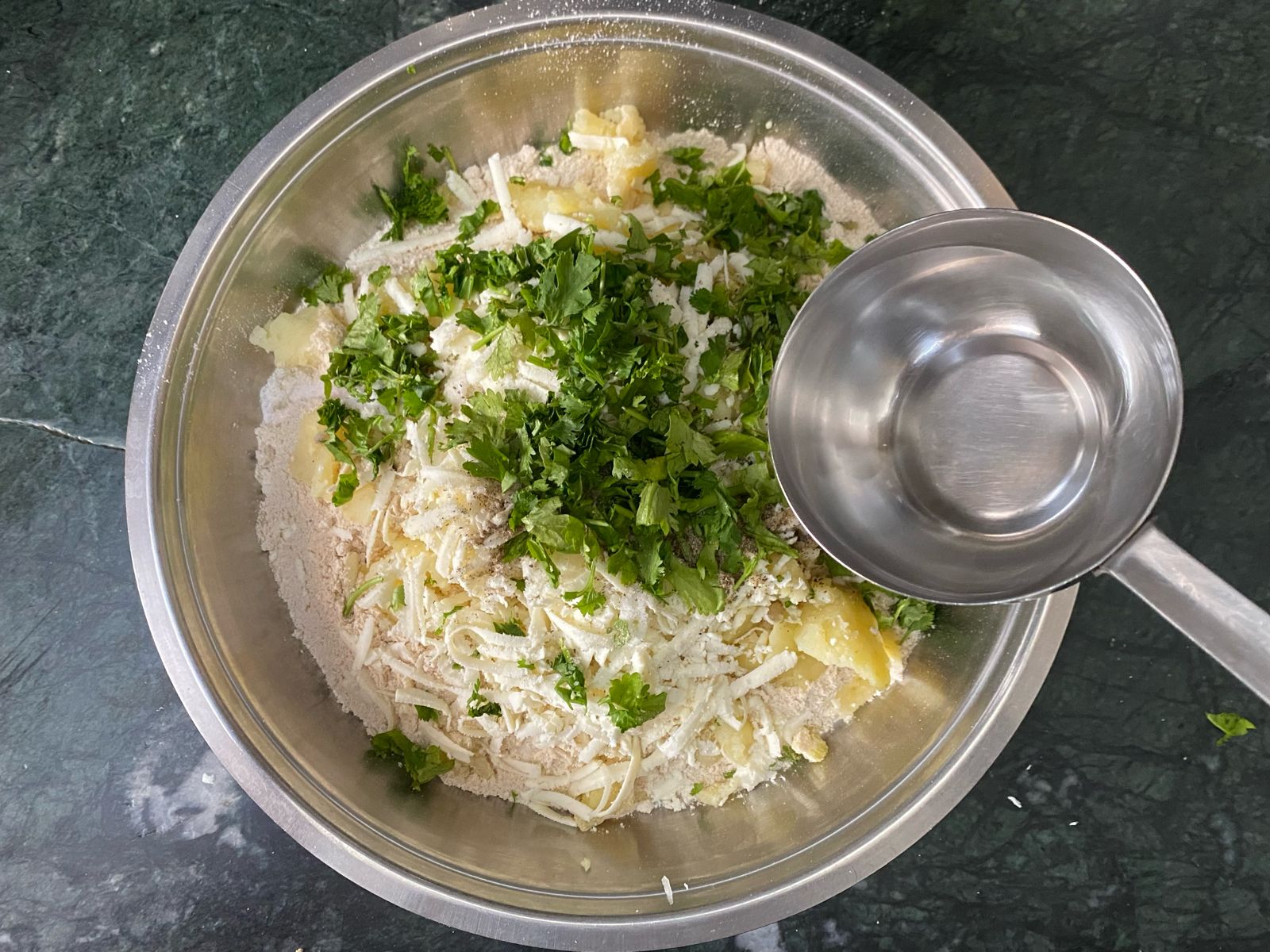 Ragpira paneer Paratha